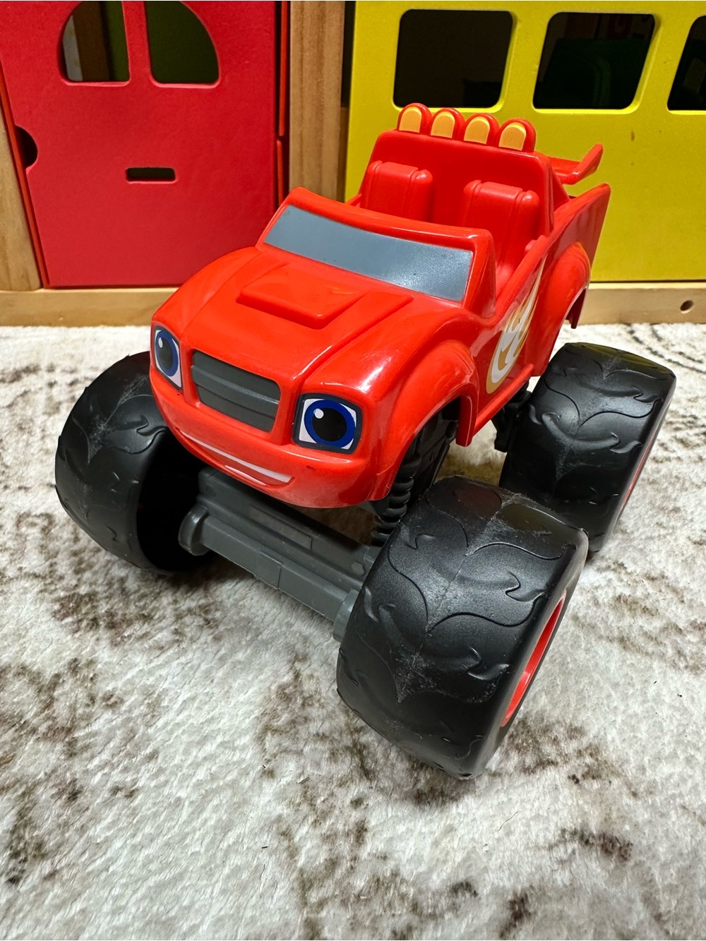 Fisher-Price Nickelodeon Talking Blaze and the Monster Machines Large Truck